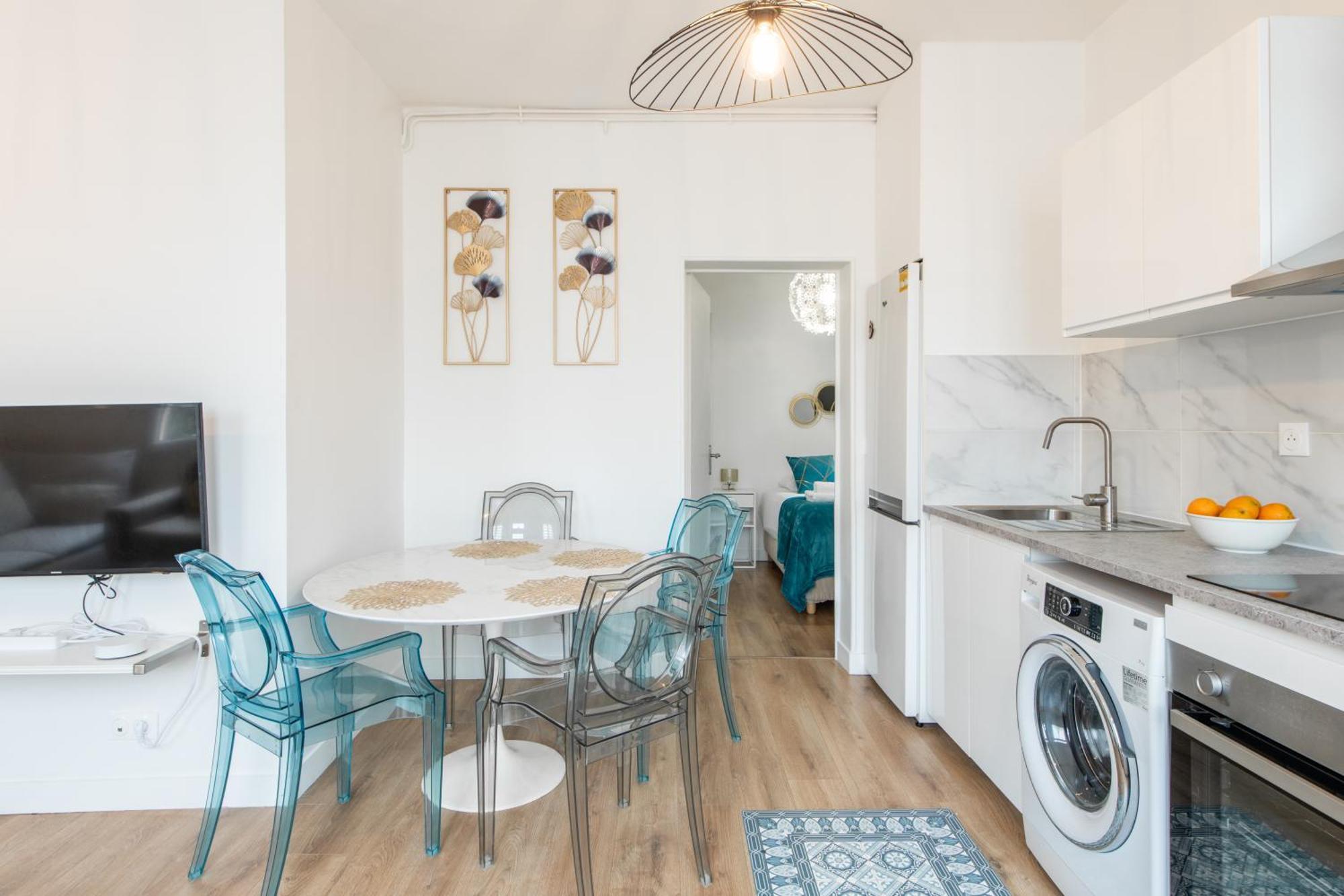 Spacious And Bright 2-Bedroom Large Apartment Very Close To Paris - Near Metro 불로니으 빌렁꾸흐 외부 사진